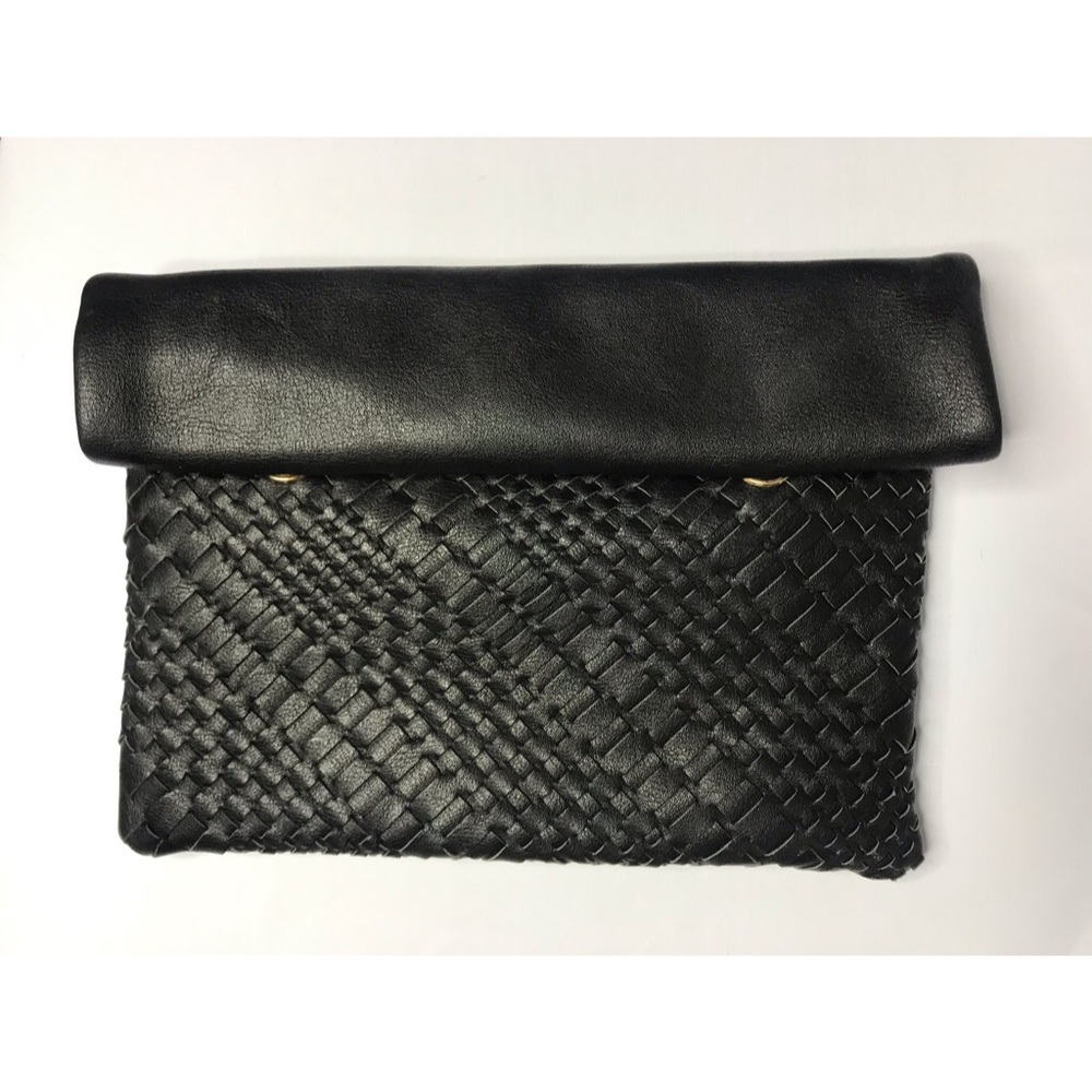 CLUTCH PURSE